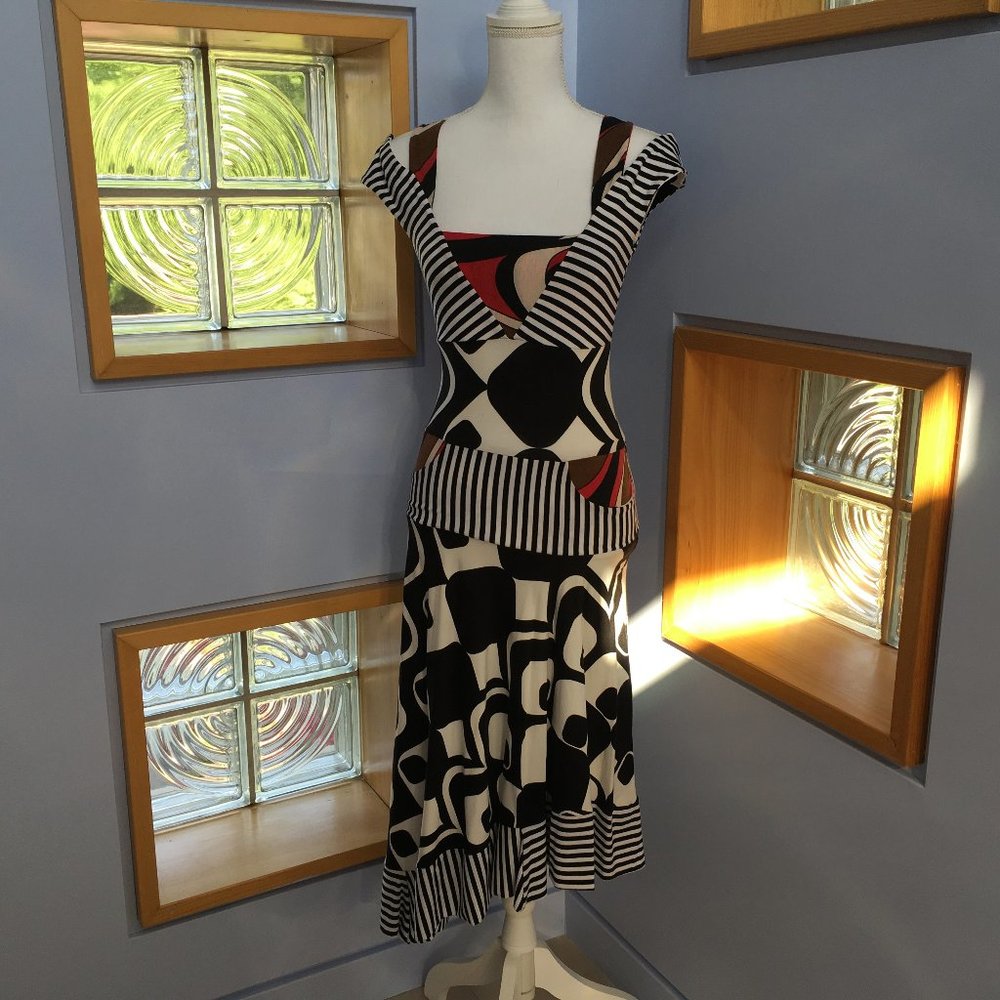 Aimee g Black & White Dress - Size XS